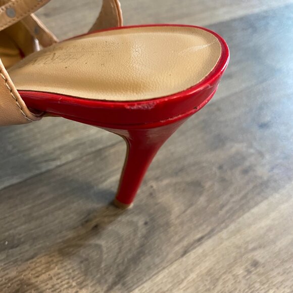 Catherine Melandrino Jazy Heals Size 8.5 Red Spike Strap Pointed Toe - Picture 9 of 10